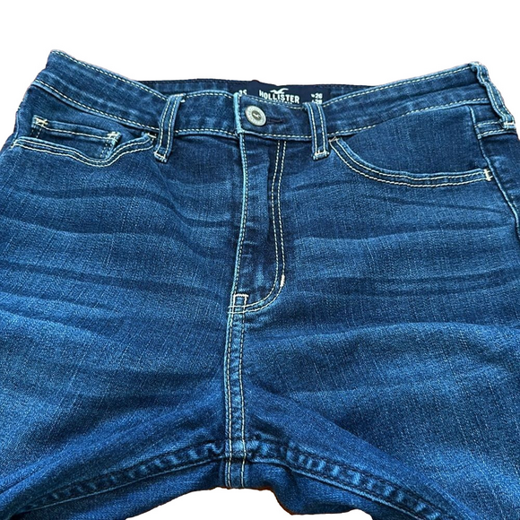 Hollister Super Skinny Jeans - Picture 6 of 7